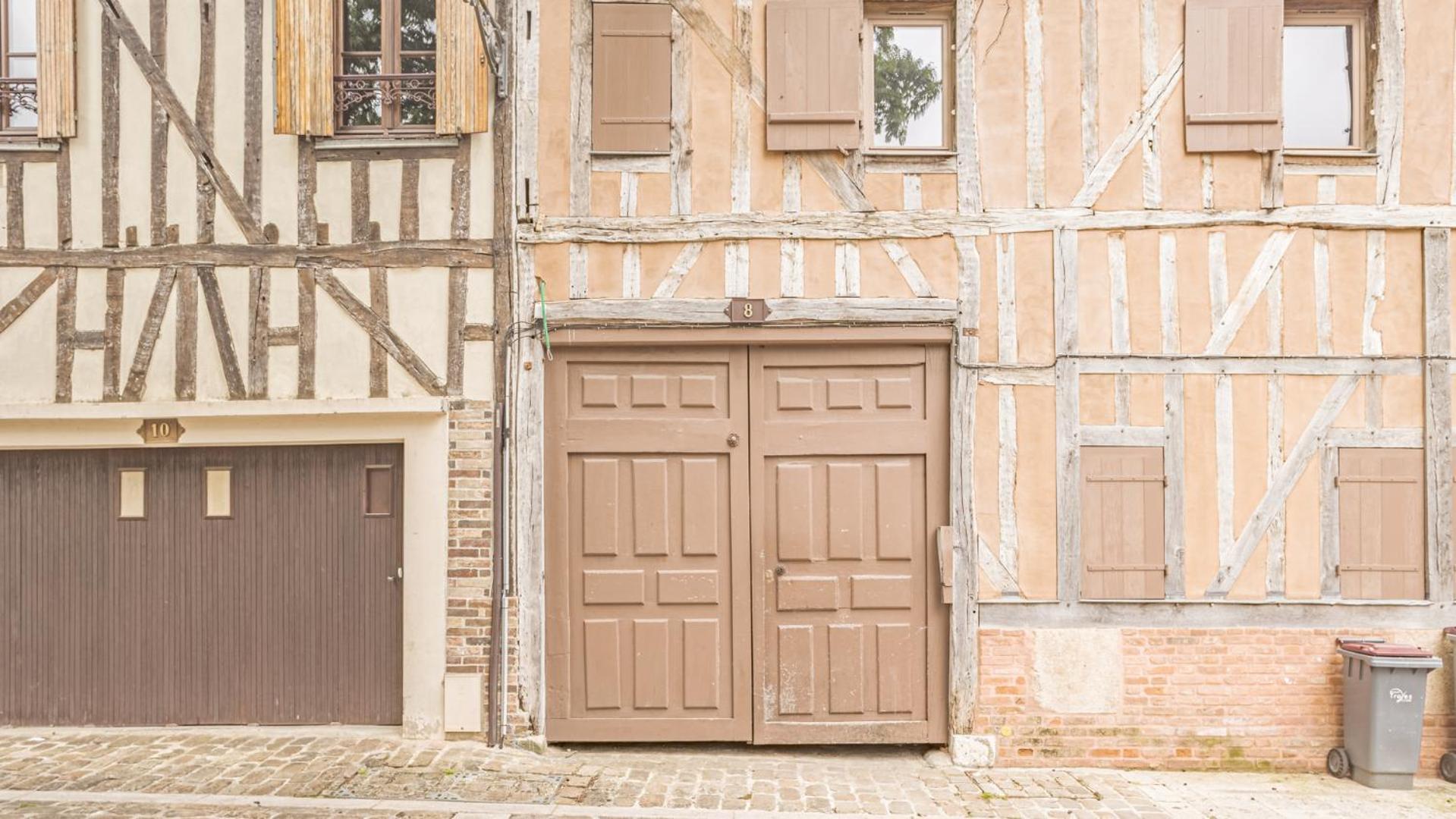 L'Ecrin De Charme Lägenhet Troyes Exteriör bild